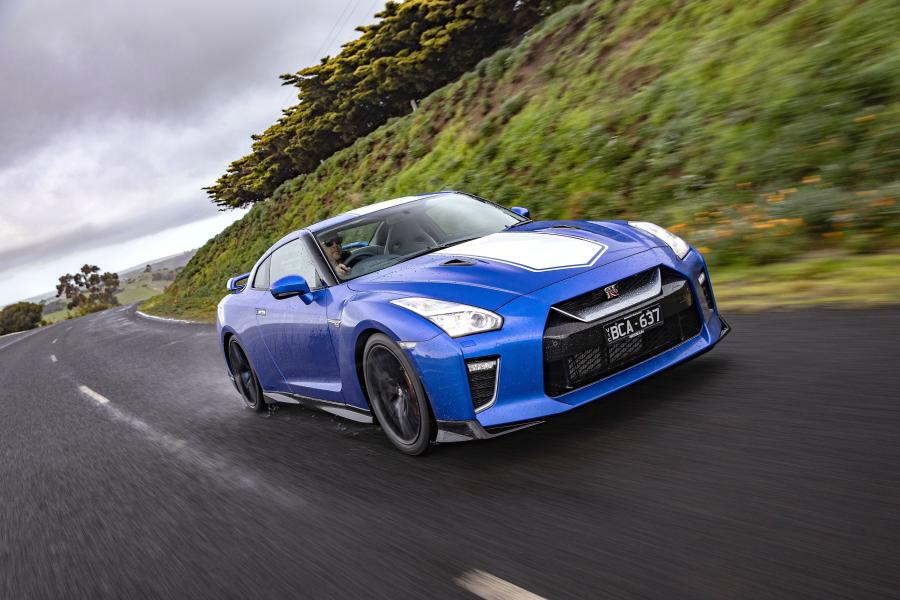  Nissan GT-R 50th Anniversary (R35) 2019 года  (AU) (фото 12 из 34)